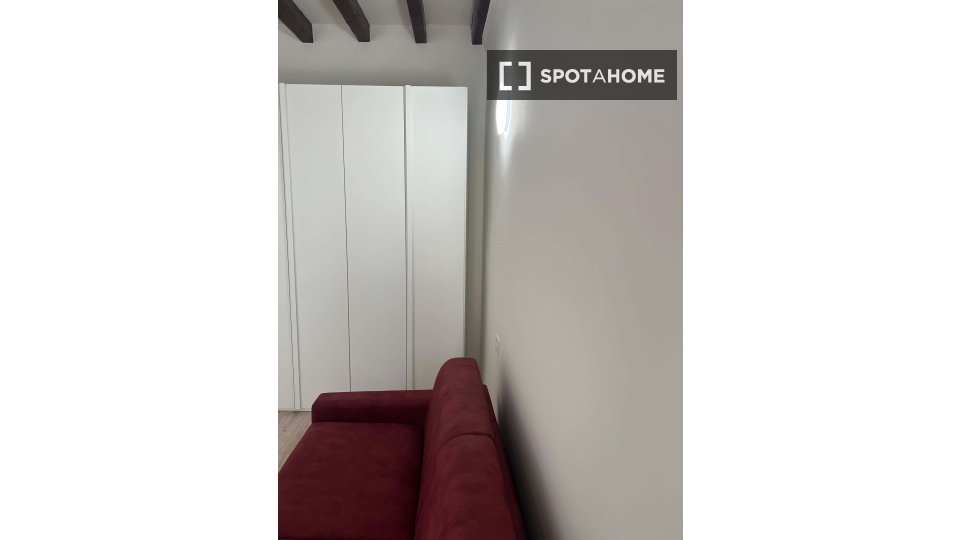 Apartment mono Milan, 28m² — photo 11