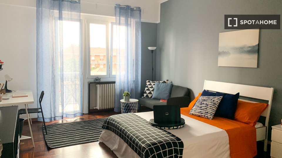 Double room Turin, 4 beds — photo 3