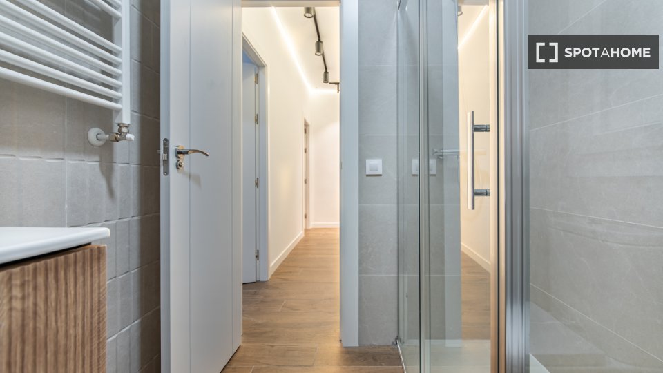 Apartment Madrid, 3 beds, 100m² — photo 9