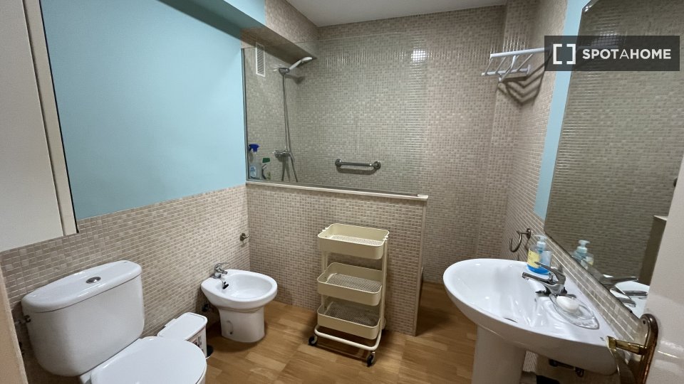 Apartment Cadiz, 3 beds, 110m² — photo 12