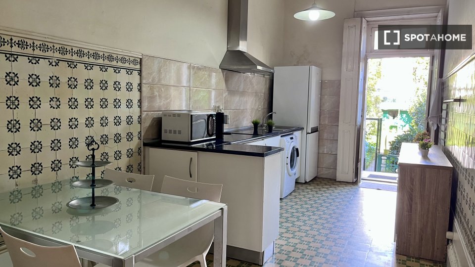 Double room Porto, 3 beds — photo 14