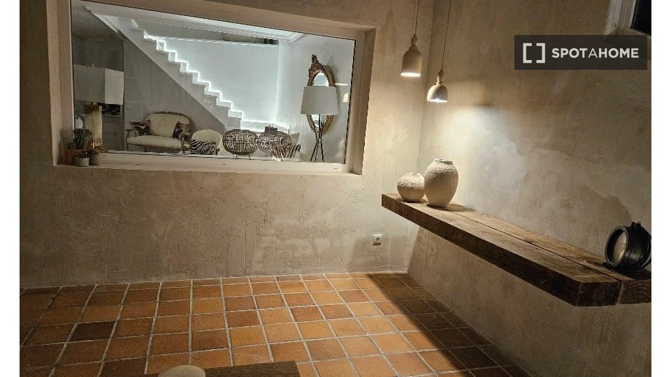 Apartment Madrid, 4 beds — photo 32