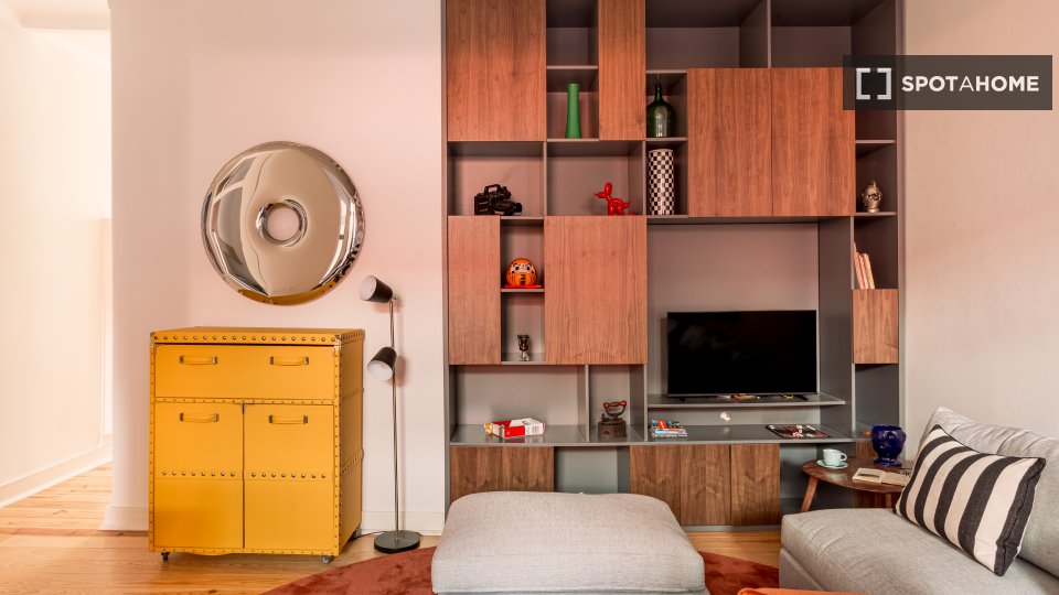 Apartment Lisbon, 2 beds, 108m² — photo 6