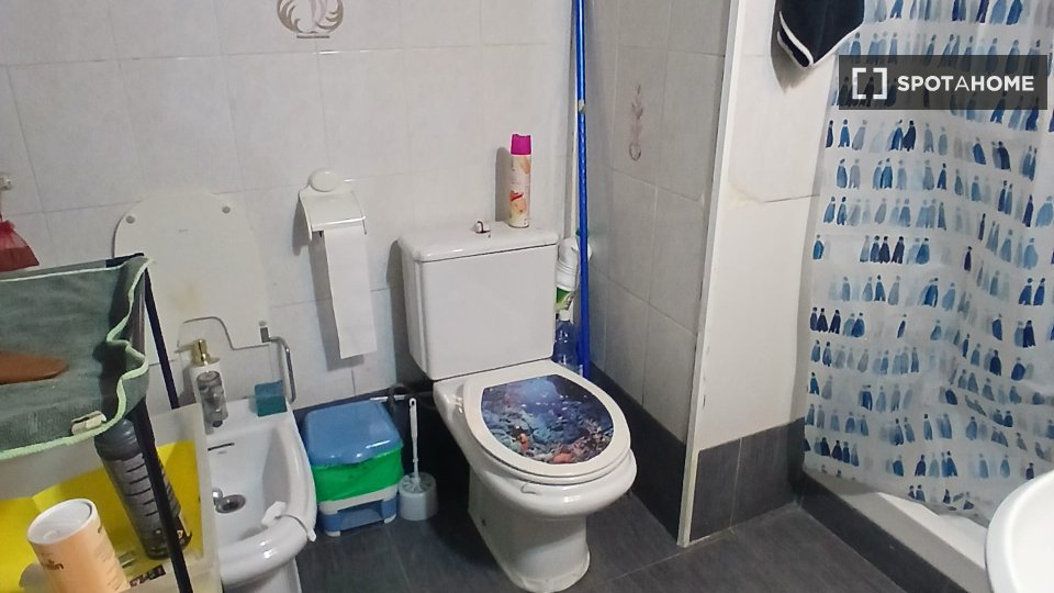 Double room Barcelona, 3 beds, 90m² — photo 10