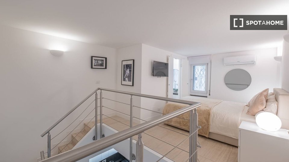 Apartment mono Rome, 60m² — photo 1
