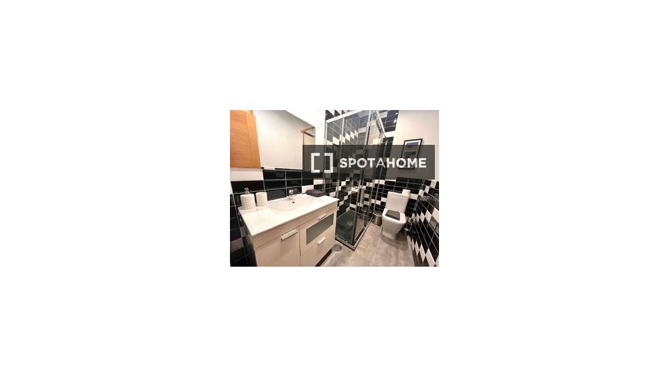Apartment mono Madrid, 43m² — photo 4