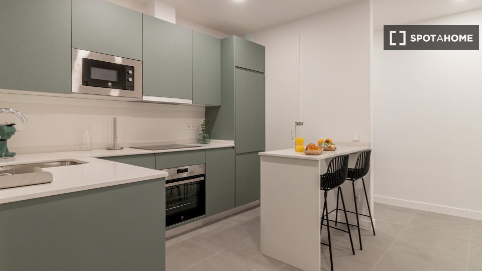Apartment Madrid, 3 beds — photo 16