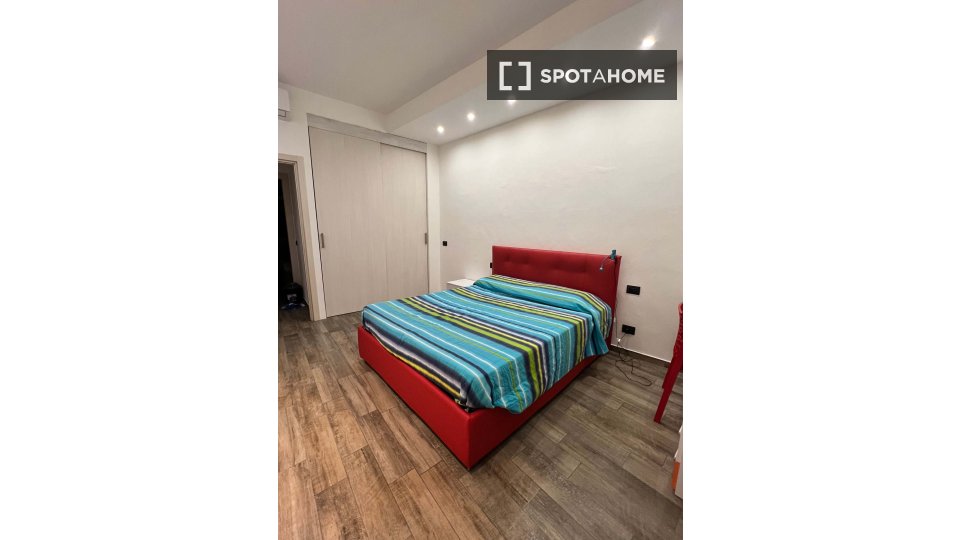Double room Milan, 1 bed — photo 1