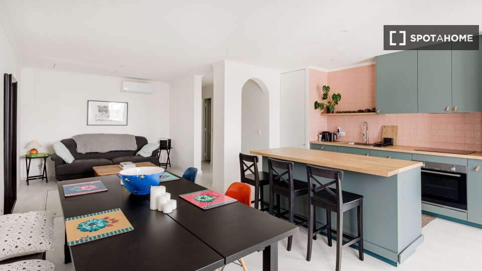 Apartment Lisbon, 3 beds — photo 13