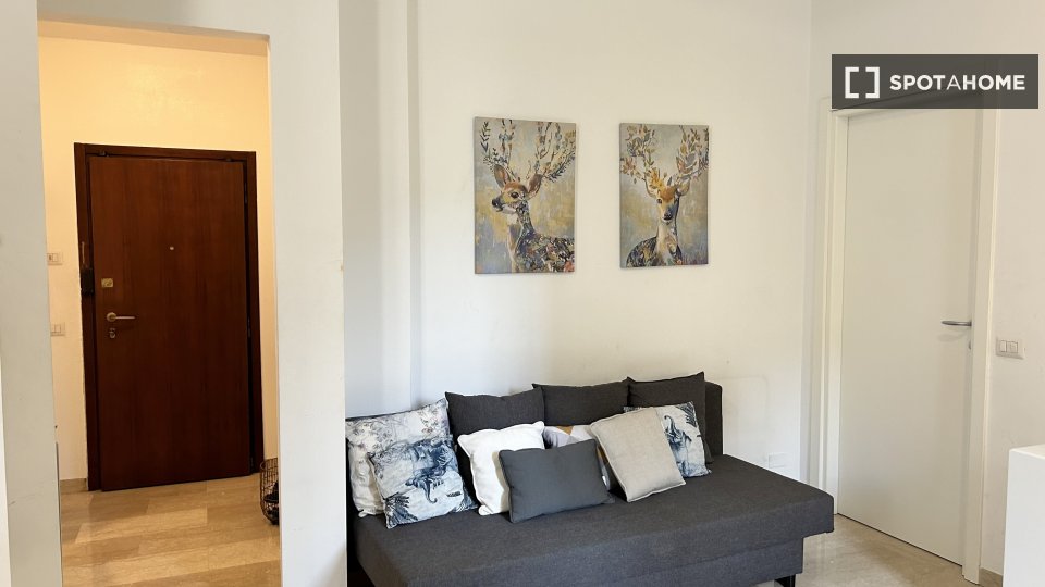 Apartment Milan, 1 bed, 53m² — photo 9