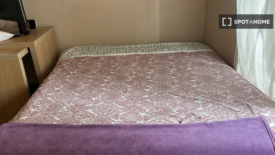 Double room Lisbon, 4 beds — photo 32