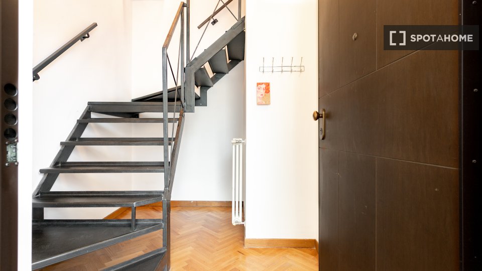 Apartment Milan, 2 beds, 75m² — photo 9