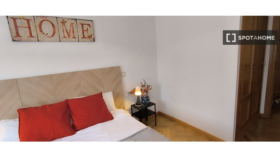 Apartment Madrid, 2 beds — photo 13