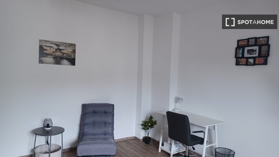 Apartment mono Berlin — photo 7