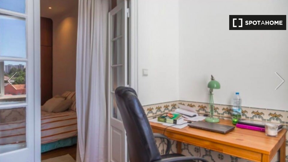 Double room Lisbon, 4 beds — photo 5