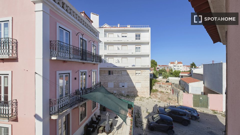 Double room Lisbon, 13 beds — photo 6