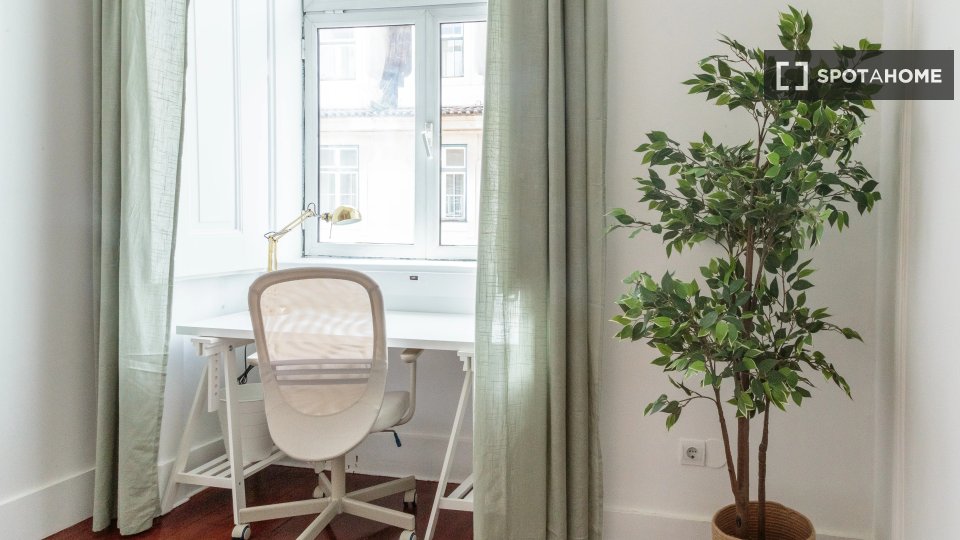 Double room Lisbon, 10 beds — photo 11