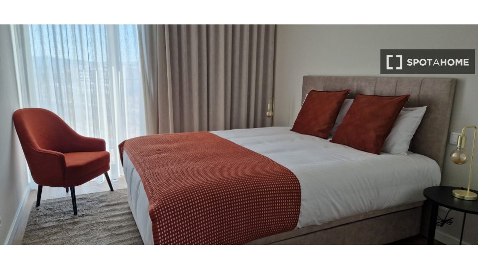 Apartment mono Lisbon, 54m² — photo 16