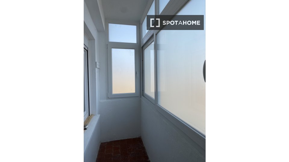Double room Zaragoza, 4 beds — photo 14
