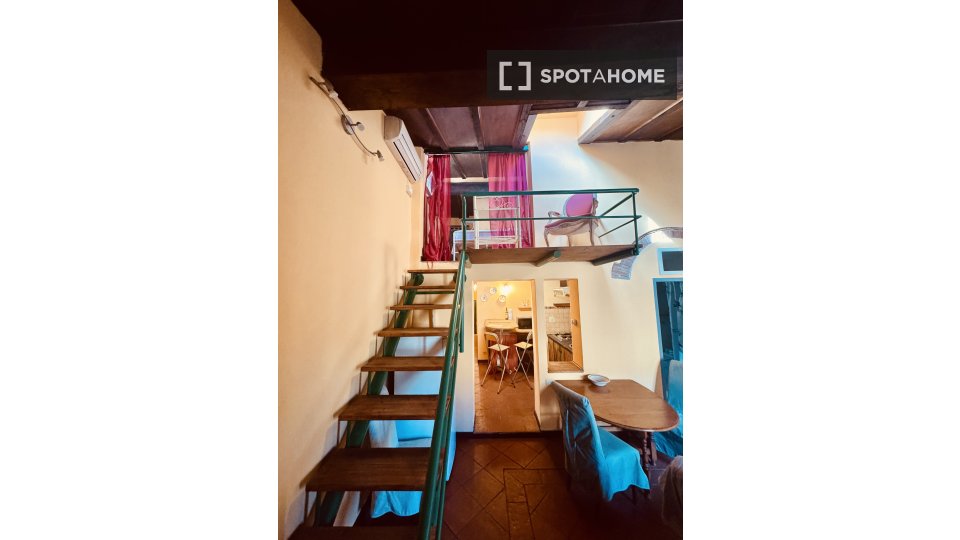 Apartment Florence, 1 bed — photo 1