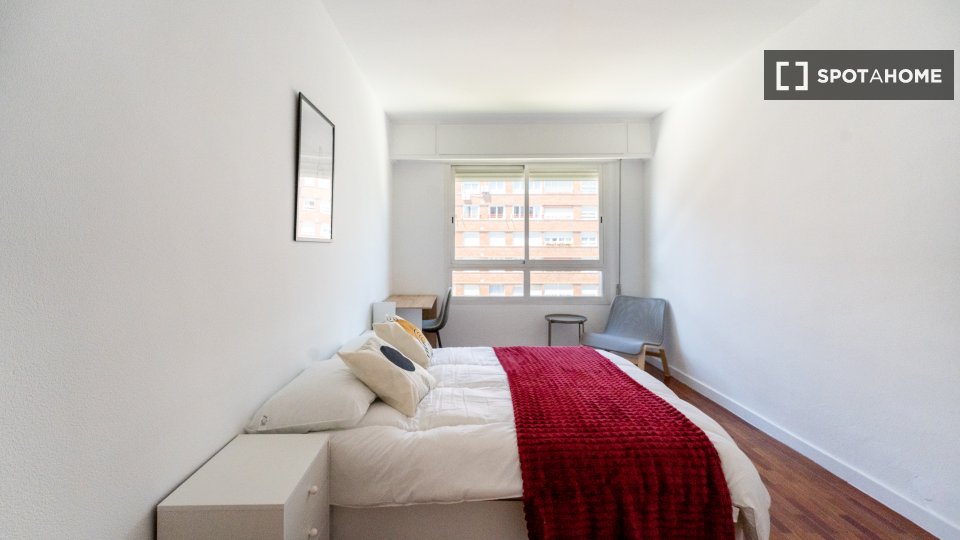 Double room Madrid, 7 beds — photo 5