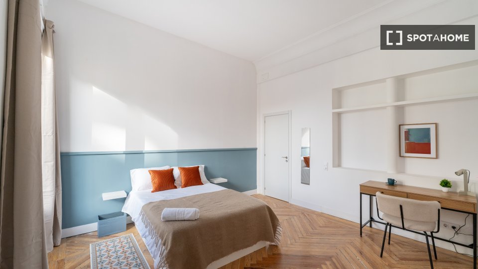 Double room Madrid, 9 beds — photo 15