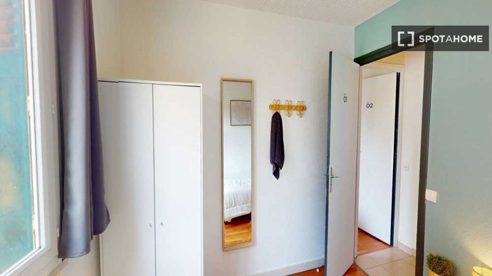 Double room Lyon, 4 beds, 80m² — photo 18