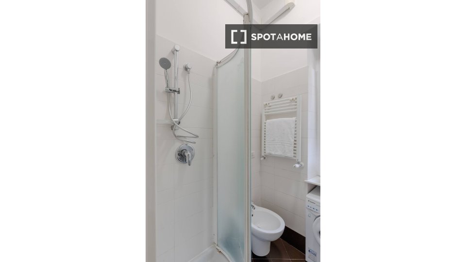 Apartment Rome, 1 bed — photo 7