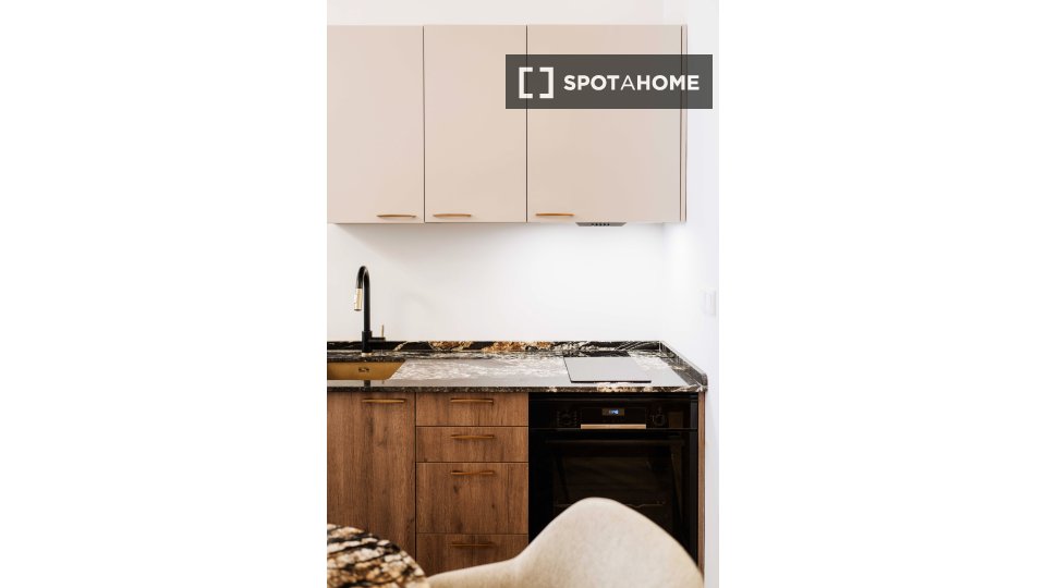 Apartment mono Lisbon, 60m² — photo 12