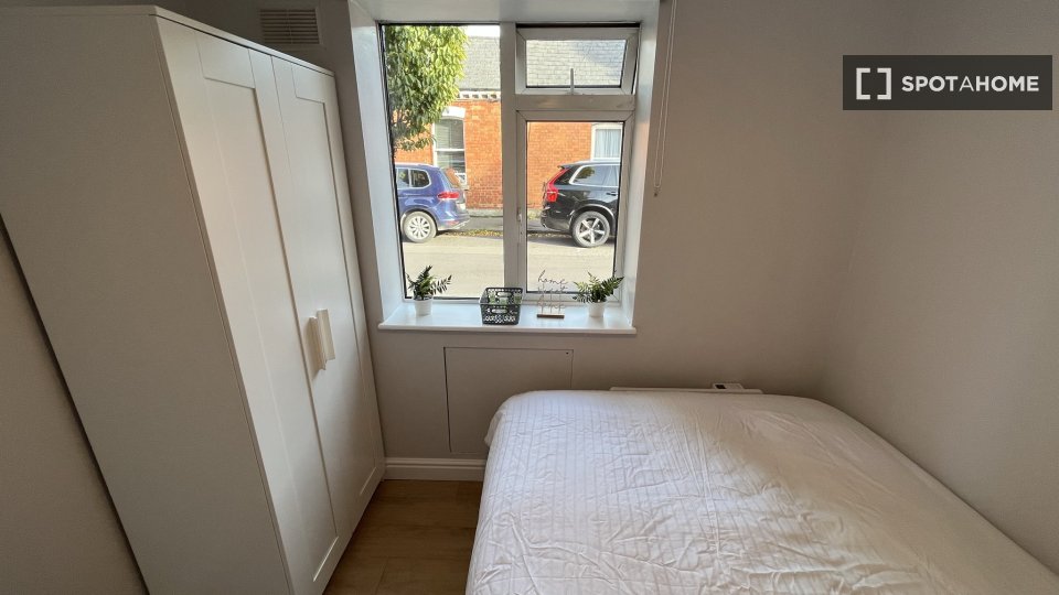 Apartment Dublin, 2 beds — photo 2