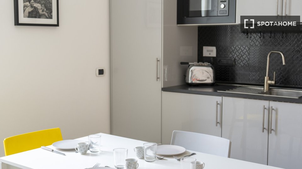 Apartment Naples, 2 beds — photo 11