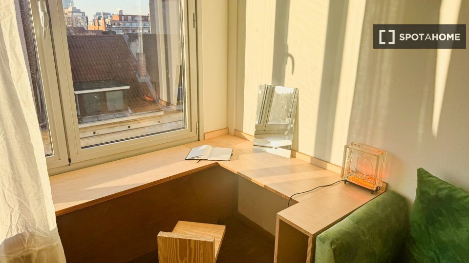 Apartment mono Brussels, 40m² — photo 3