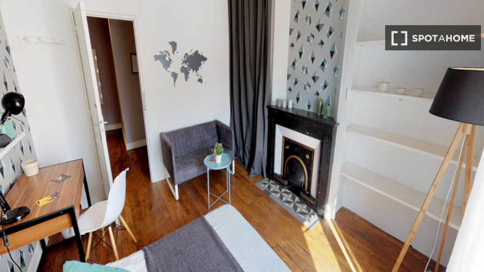 Double room Lyon, 4 beds, 90m² — photo 8