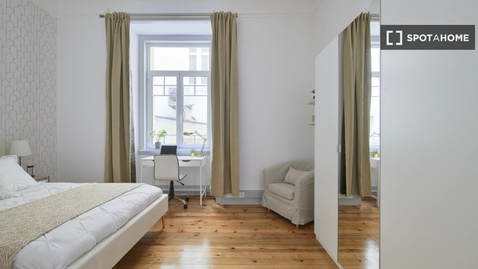 Double room Lisbon, 10 beds — photo 10