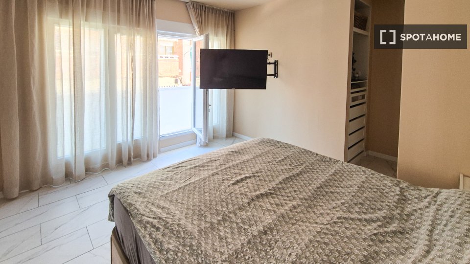 Apartment Alicante, 3 beds, 125m² — photo 18