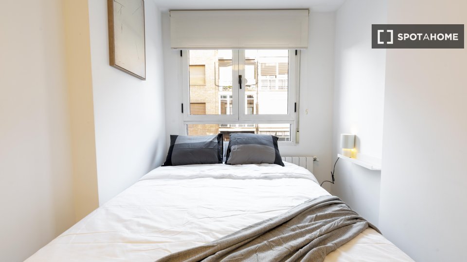 Double room Madrid, 7 beds — photo 11