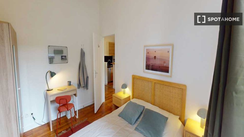 Double room Lyon, 4 beds, 80m² — photo 10