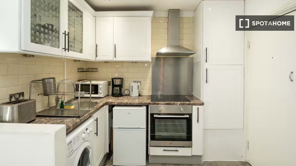 Apartment London, 2 beds — photo 14