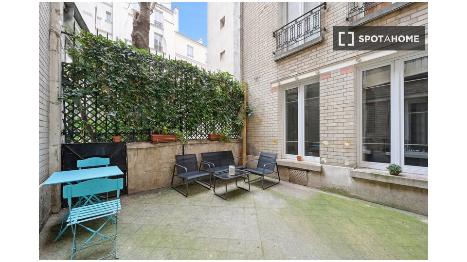 Apartment Paris, 1 bed, 40m² — photo 1