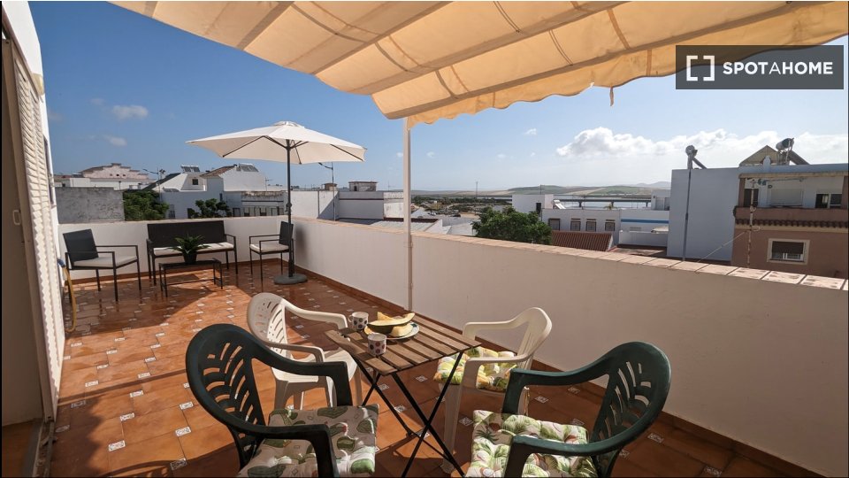 Apartment Cadiz, 2 beds, 80m² — photo 3