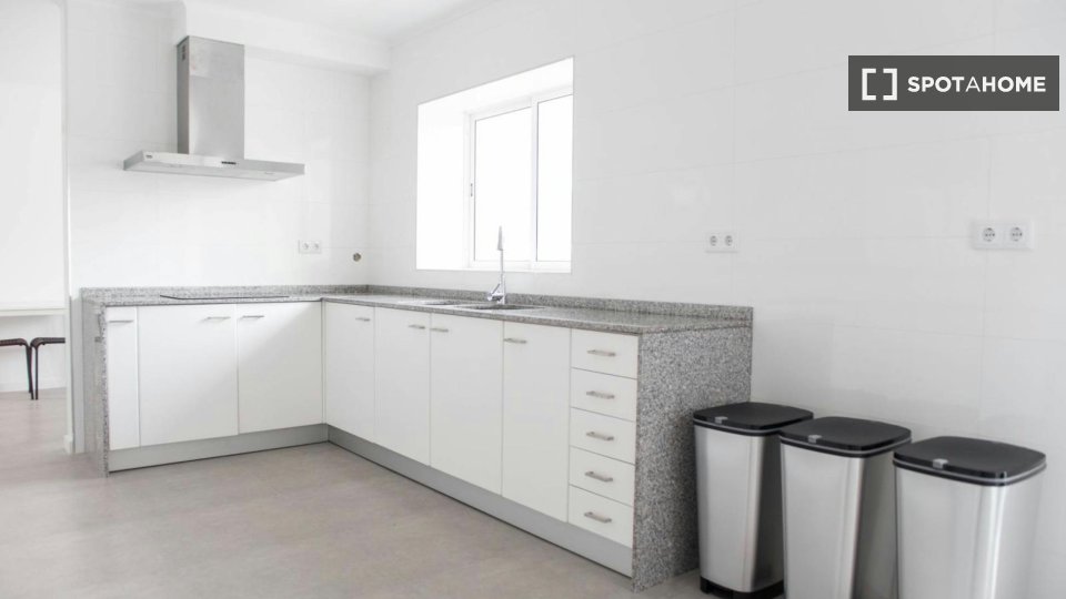 Double room Porto, 14 beds — photo 3