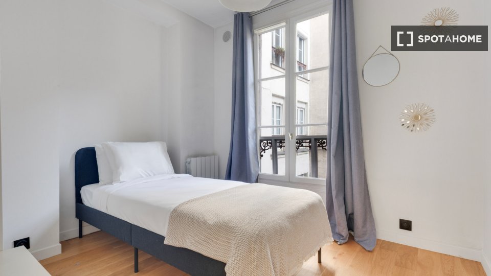 Apartment Paris, 2 beds, 56m² — photo 4