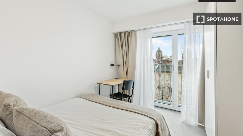 Double room Berlin, 4 beds, 61m² — photo 2