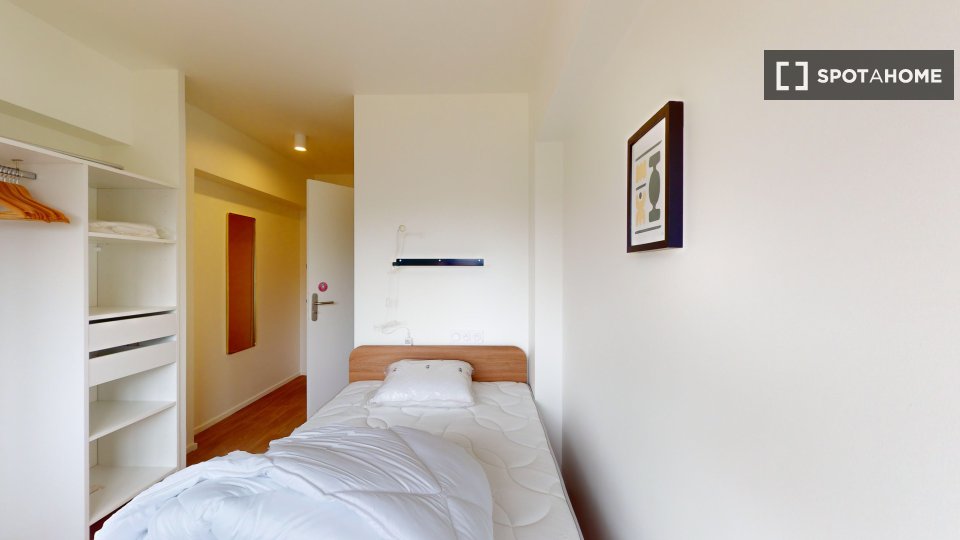 Double room Paris, 8 beds — photo 2