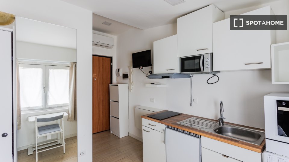 Apartment mono Milan, 20m² — photo 8