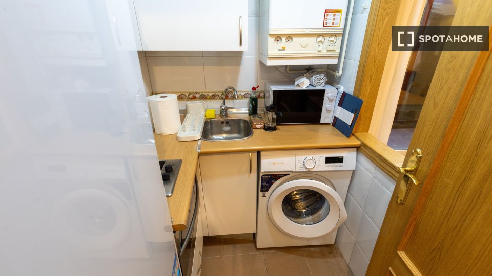 Apartment Madrid, 1 bed, 35m² — photo 29