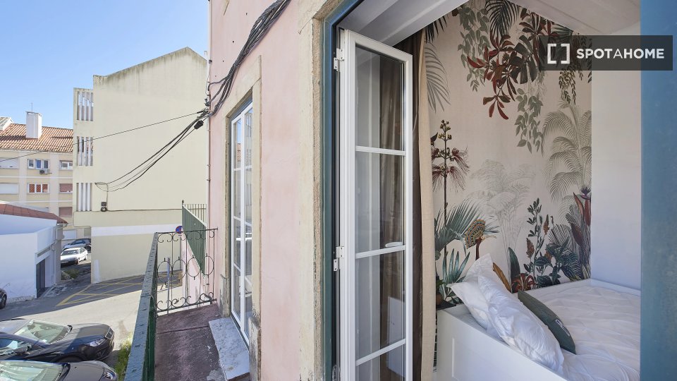 Double room Lisbon, 13 beds — photo 14
