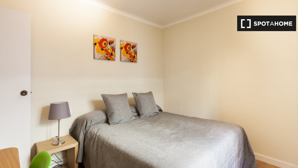 Apartment Barcelona, 2 beds, 50m² — photo 15