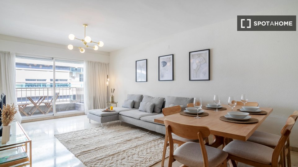 Double room Alicante, 6 beds — photo 12