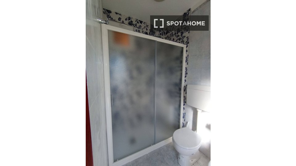 Double room Milan, 3 beds, 94m² — photo 8